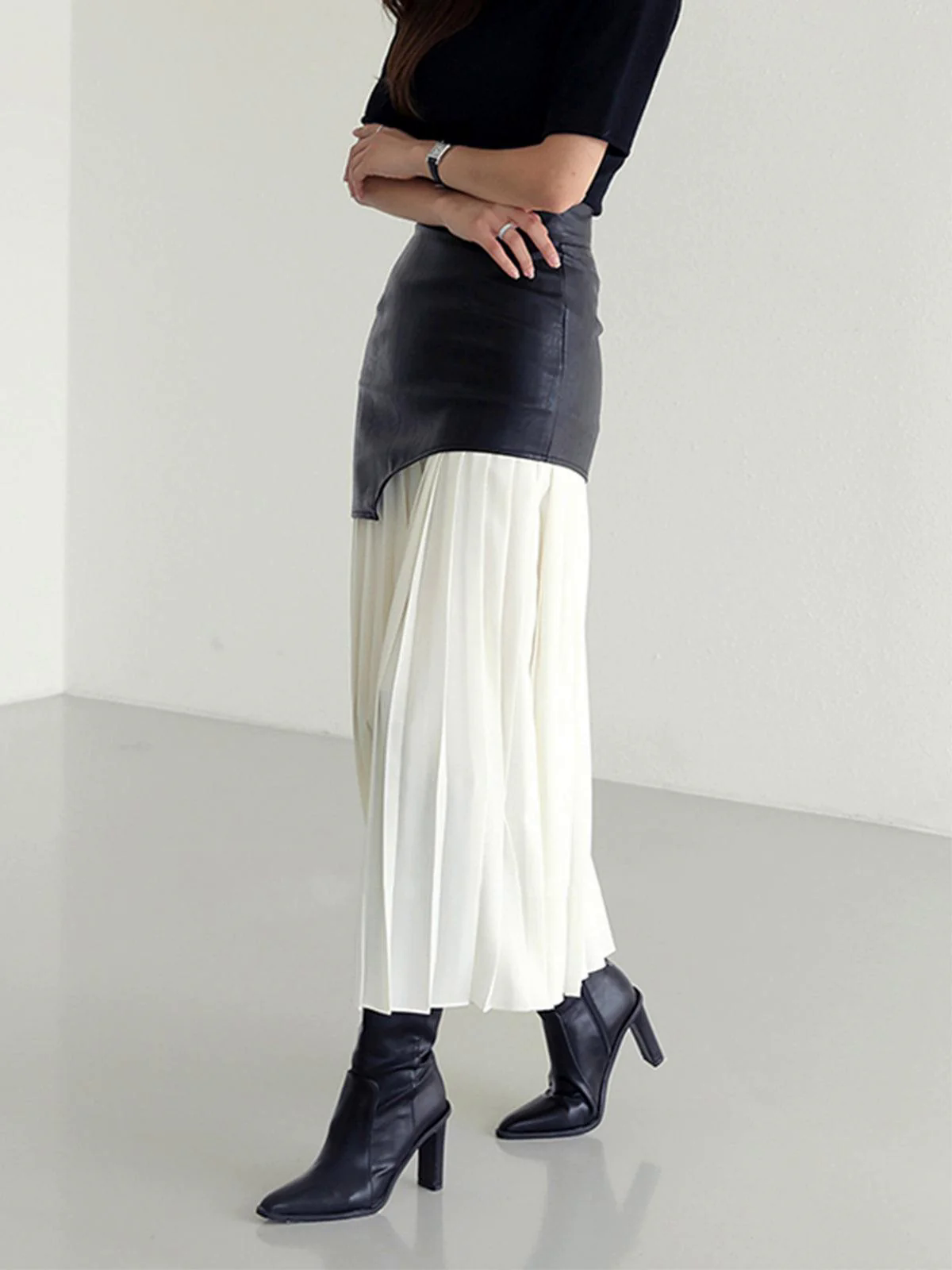 Asymmetric Patchwork Faux Leather Chiffon Pleated Midi Skirt