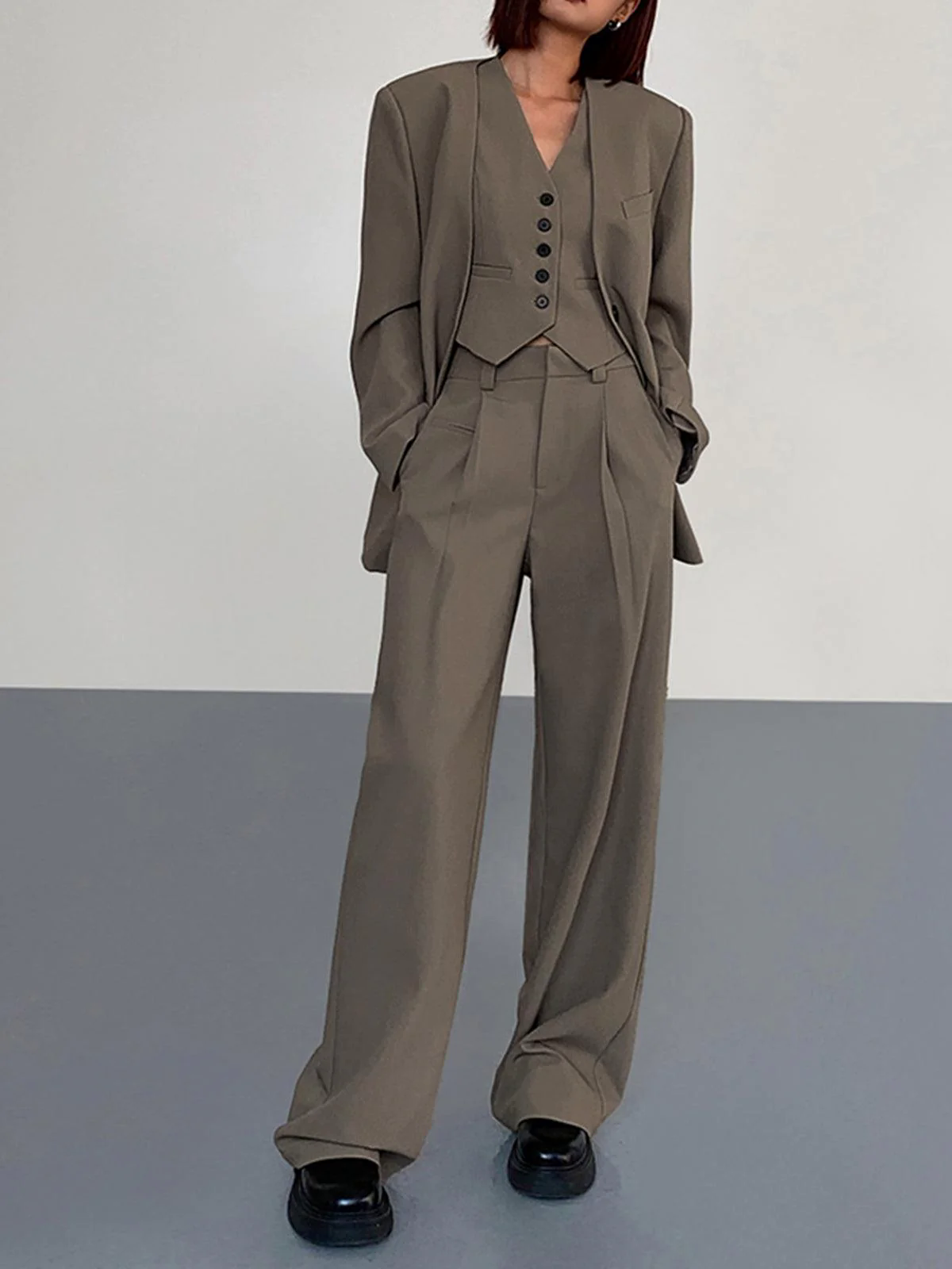 Business Casual Pleat Dress Pants